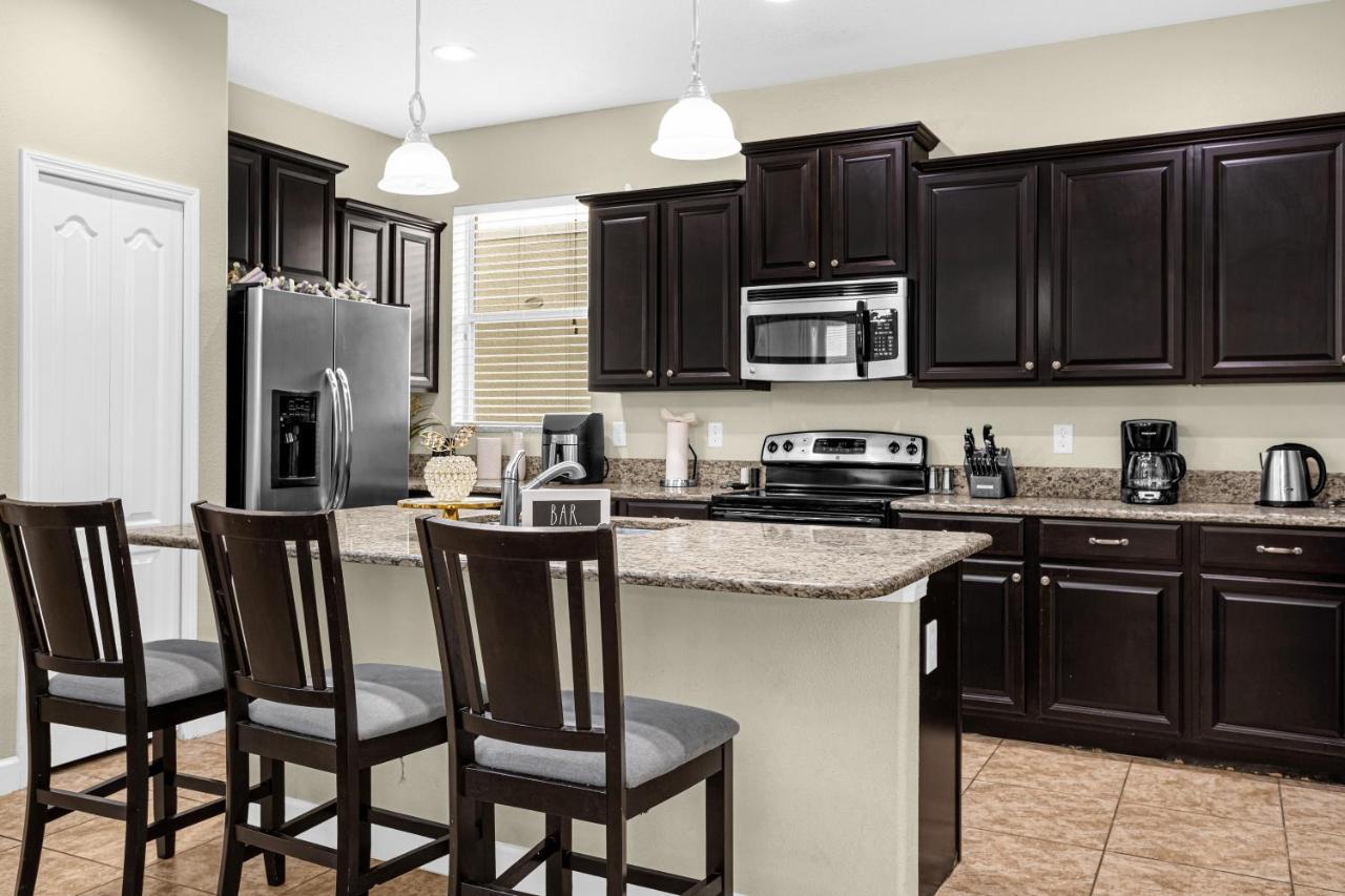 Light Yellow Home Lift Your Mood Near Disney 5Beds Кисими Екстериор снимка